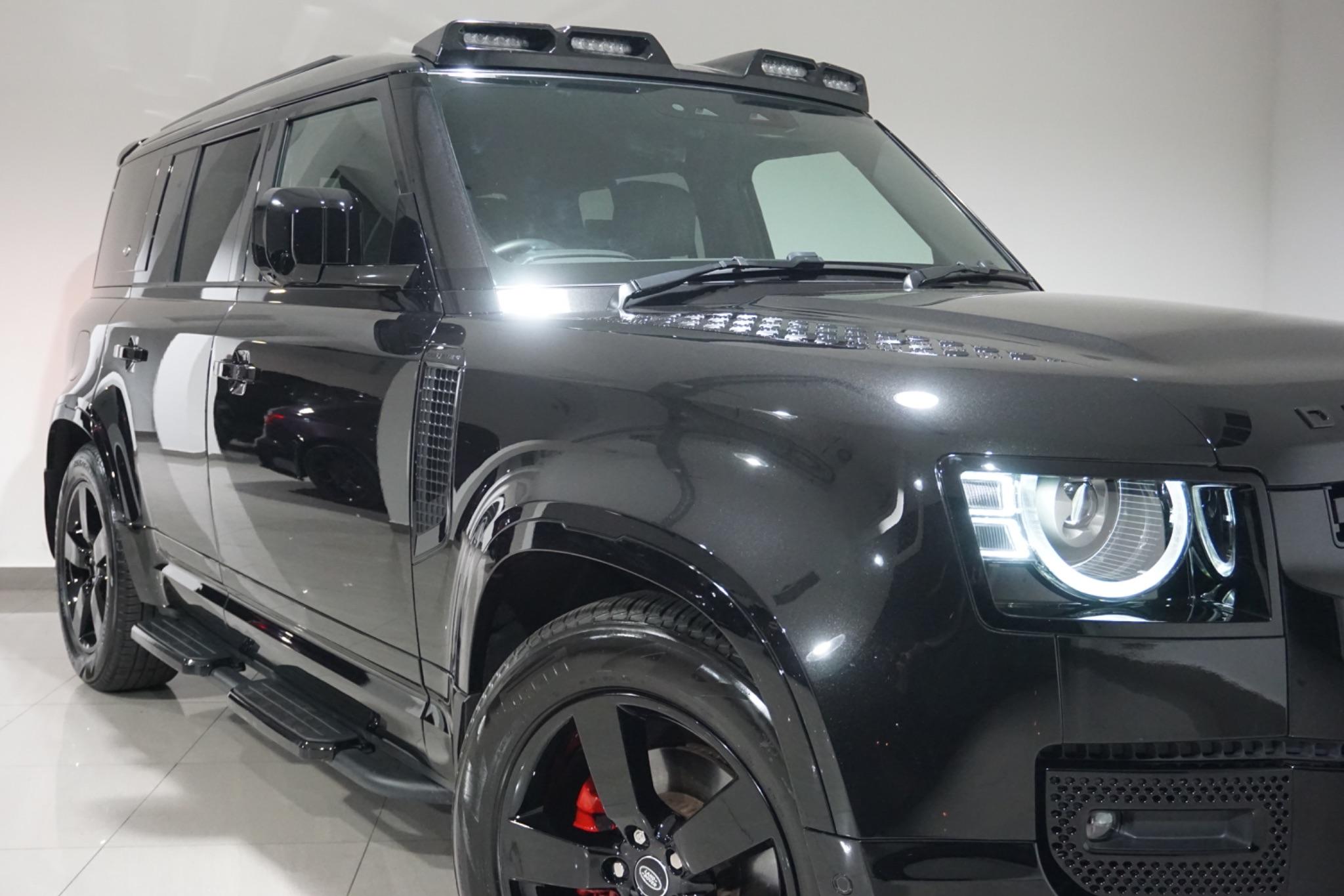 Land Rover Defender 110 3.0 D250 MHEV HSE Auto 4WD Euro 6 (s/s) 5dr